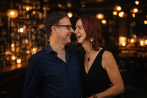 Die 5 apokalyptischen Reiter der Beziehung: Kritik, Rechtfertigung, Verachtung, Rückzug und Eskalation – und wie ihr eure Liebe rechtzeitig schützt.